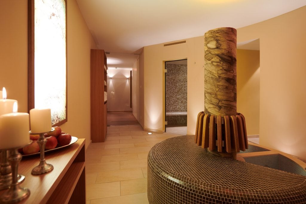 Ein Wellnessbereich mit Sauna & Massage im Hotel Garni Schneider